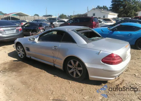 2003 Mercedes-Benz Sl 500 z USA, uszkodzony, nr VIN WDBSK75F13F047367